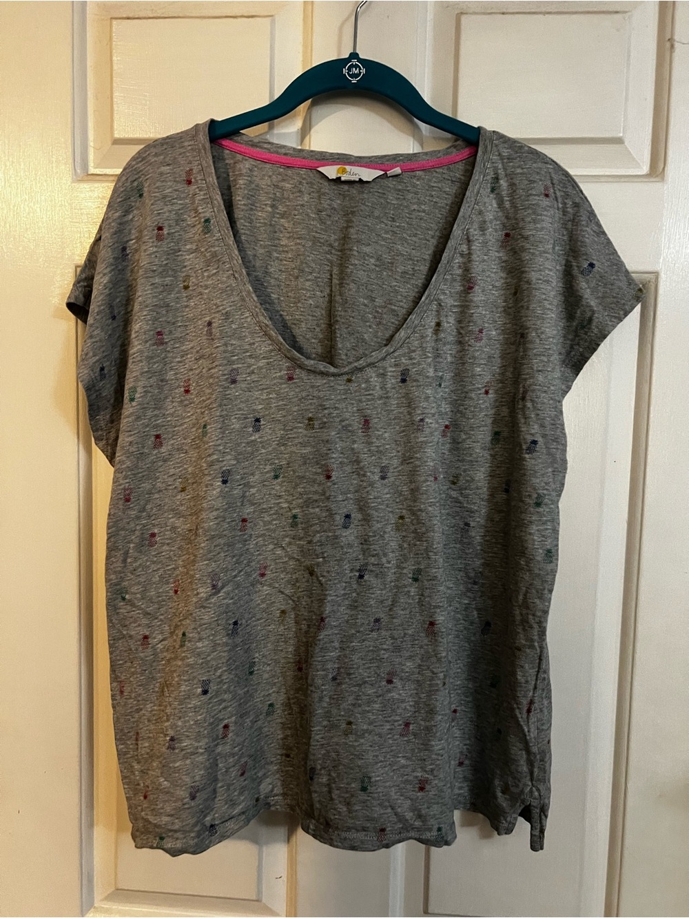 Boden Gray V-Neck Tank Top with Tiny Multicolor Dots